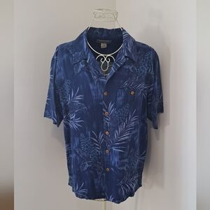 Vintage 90s Men's 100% Silk Paradise Cove Button Down Shirt, Size Medium.